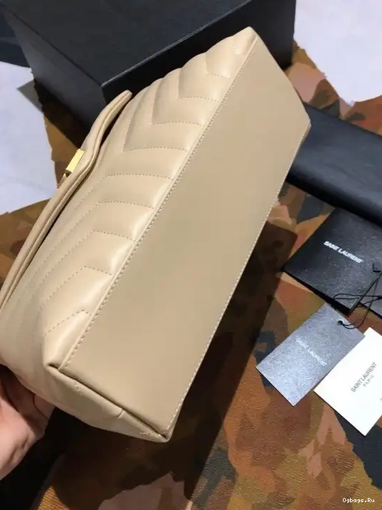 LOULOU YSL MEDIUM 0528